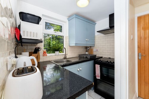 Cottage 194 - Leenane - sleeps 4 guests  in 2 bedrooms