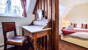 2 slaapkamers, een strijkplank/strijkijzer, reisbedje, gratis wifi