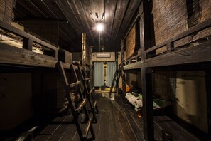 Interior - Gekkousou Okinawa - Hostel (Naha)