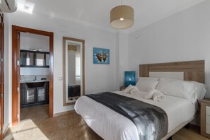 3 bedrooms, iron/ironing board, free WiFi, bed sheets - Las Marismas Penthouse PLUS - Isla Canela Golf GLHM59P19 (Isla Canela)