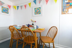 Dining - 85 Back Road East - Sleeps 4 - Central St Ives (Saint Ives)