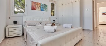 Villa Casa Bonita by Ezoria Villas