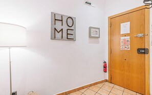 Interior - Ramblas Apartment, Boqueria (Barcelona)