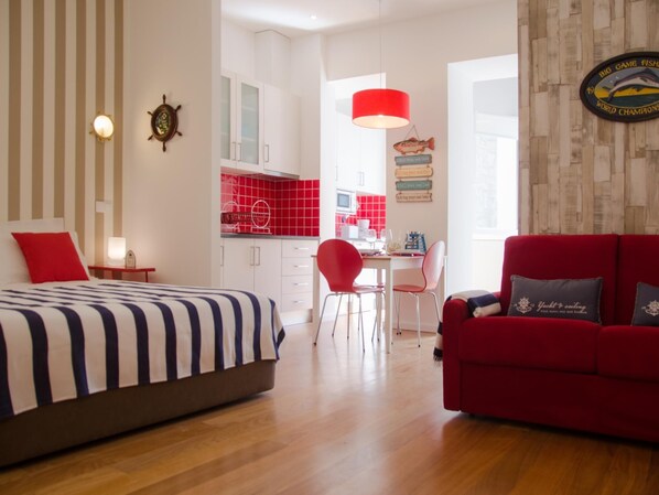 熨斗/熨衫板、上網、床單