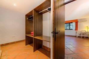 Interior - Large apartment with garden "Hierbabuena"  1 bedroom (Conil de la Frontera)