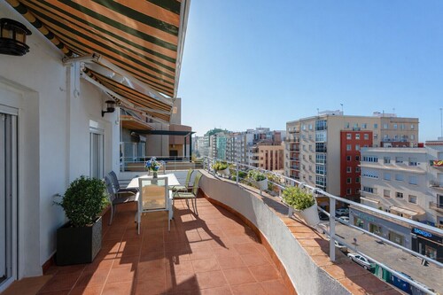 Atico La JOYITA free parking by Cadiz4Rentals