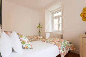 Apartament, 2 dormitoris (1) | 1 dormitori, cortines opaques, planxa i posts de planxar i bressols 