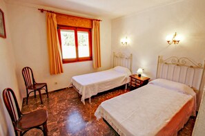 3 habitaciones, wifi y ropa de cama 