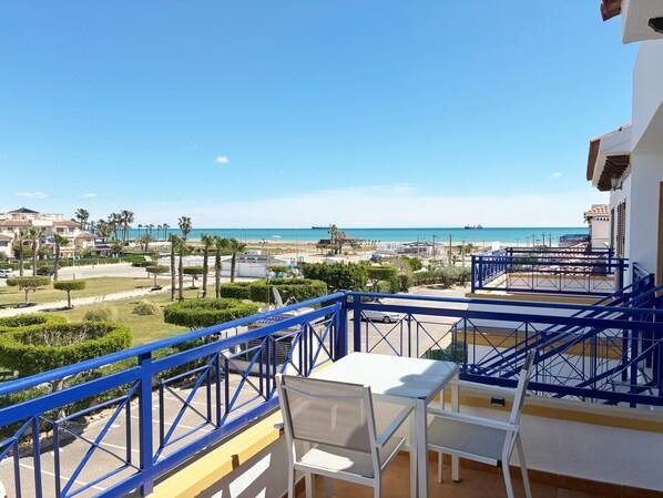 Outdoor dining - VM 5 - Penthouse with sea views near the beach (Vera playa)