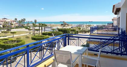 VM 5 - Penthouse with sea views near the beach