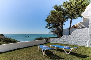 Property grounds - Ideal apartment with garden and sea views, Villa El Palmar and Villa Roche - 2 bedrooms (Conil de la Frontera)