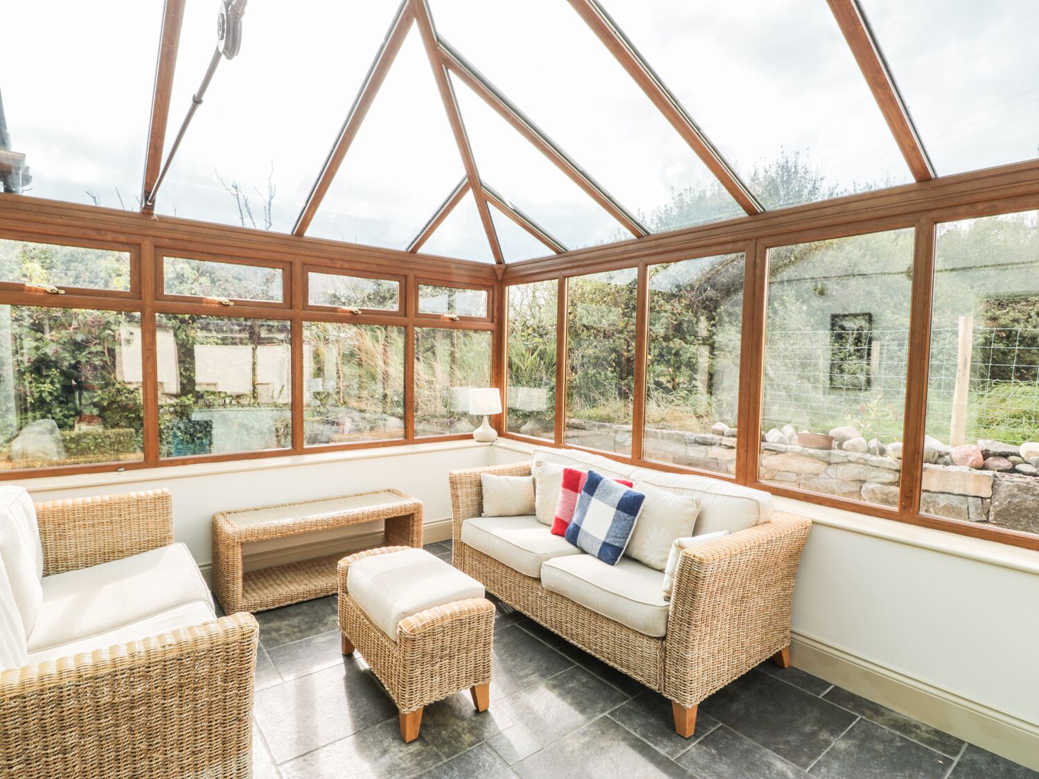 Manaros Cottage, Pet Friendly, Country Holiday Cottage In Aberdaron - Traeth Aberdaron Beach