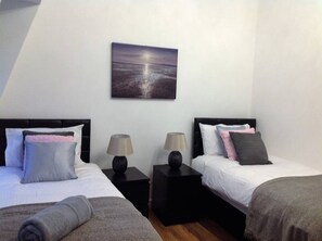 Apartment - Manhattan Heights 2 (Maidstone)