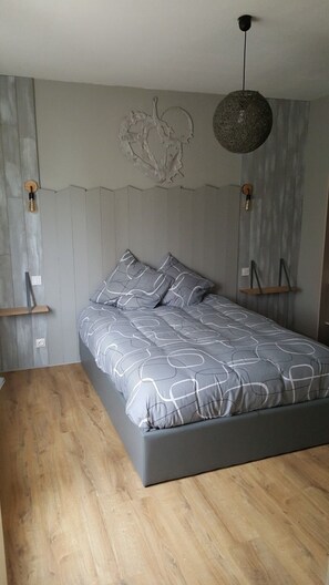 1 bedroom, soundproofing, iron/ironing board, free WiFi