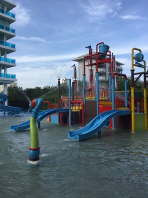 Utendørs lekeområde for barn