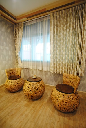 Kamar Double Deluks | Fasilitas kamar