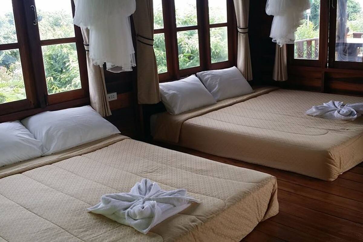 Bungalow with Sea View