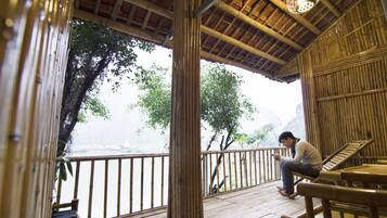 Bungalow, Mountain & Lake View | Balcony