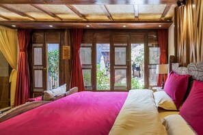 Phòng tiện nghi đơn giản | Bàn, màn/rèm cản sáng, truy cập Internet không dây miễn phí