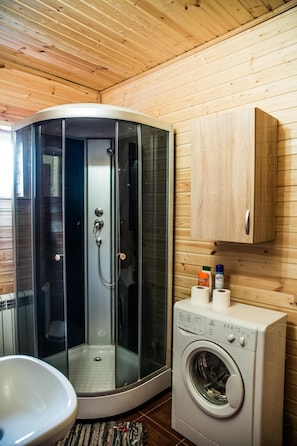 Rumah Keluarga, 5 kamar tidur | Kamar mandi | Pengering rambut dan handuk