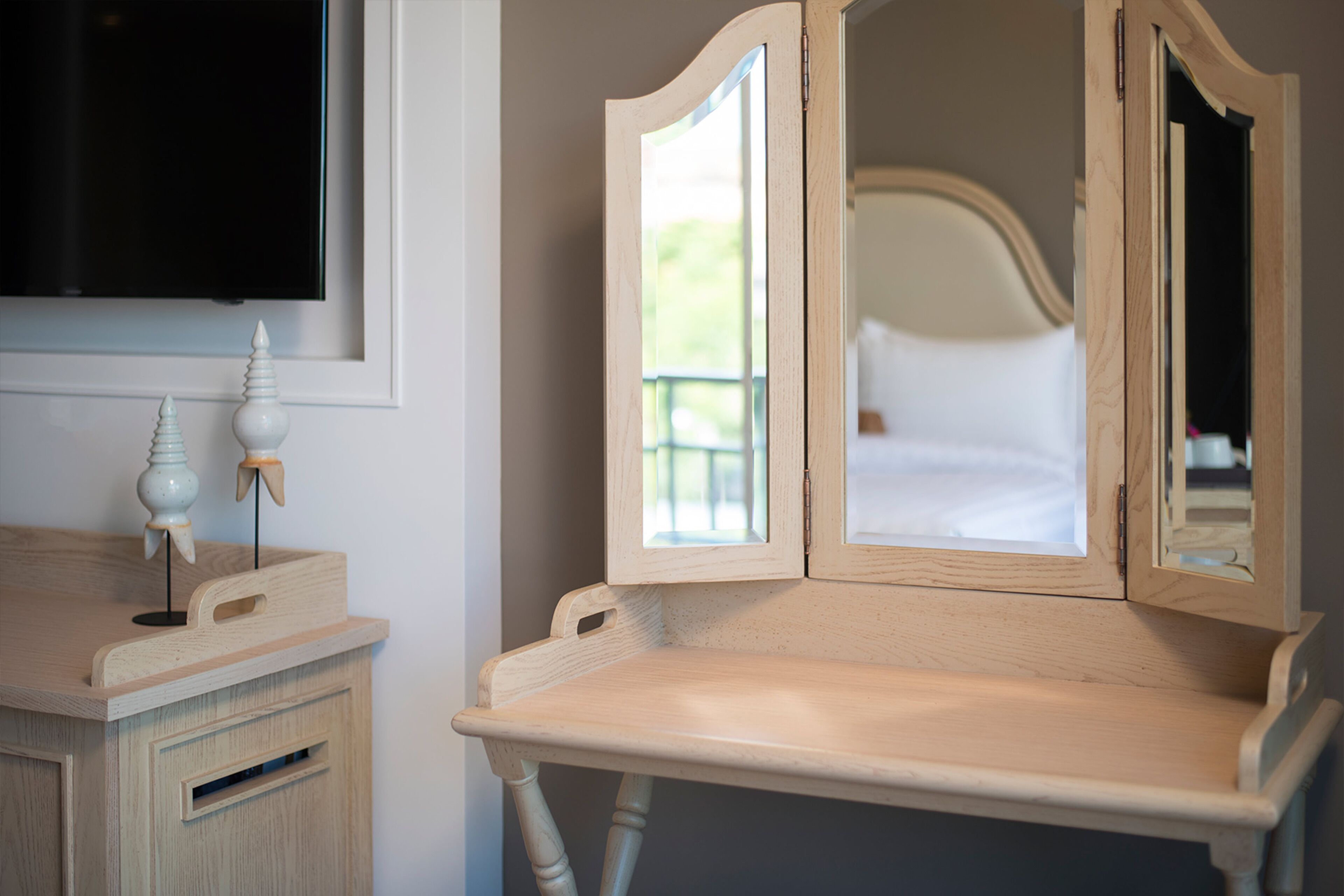 riverside deluxe twin room  | room amenity