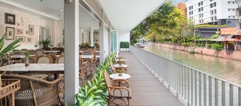 Casa Vimaya Riverside