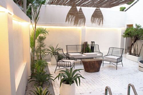 Sonia Residence
