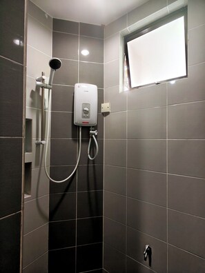 Villa 223 (Room Assigned On Arrival) | Bathroom | Shower, rainfall showerhead, free toiletries, towels - Villa 223 (Bandar Baru Bangi)