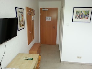 Caja de seguridad en la habitación, escritorio y wifi gratis 