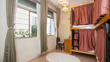 Iron/ironing board, free WiFi