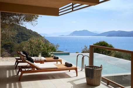Premium Suite private pool | Nest Infinity Rooms & Suites | 外观. 艾利维斯亚索斯酒店