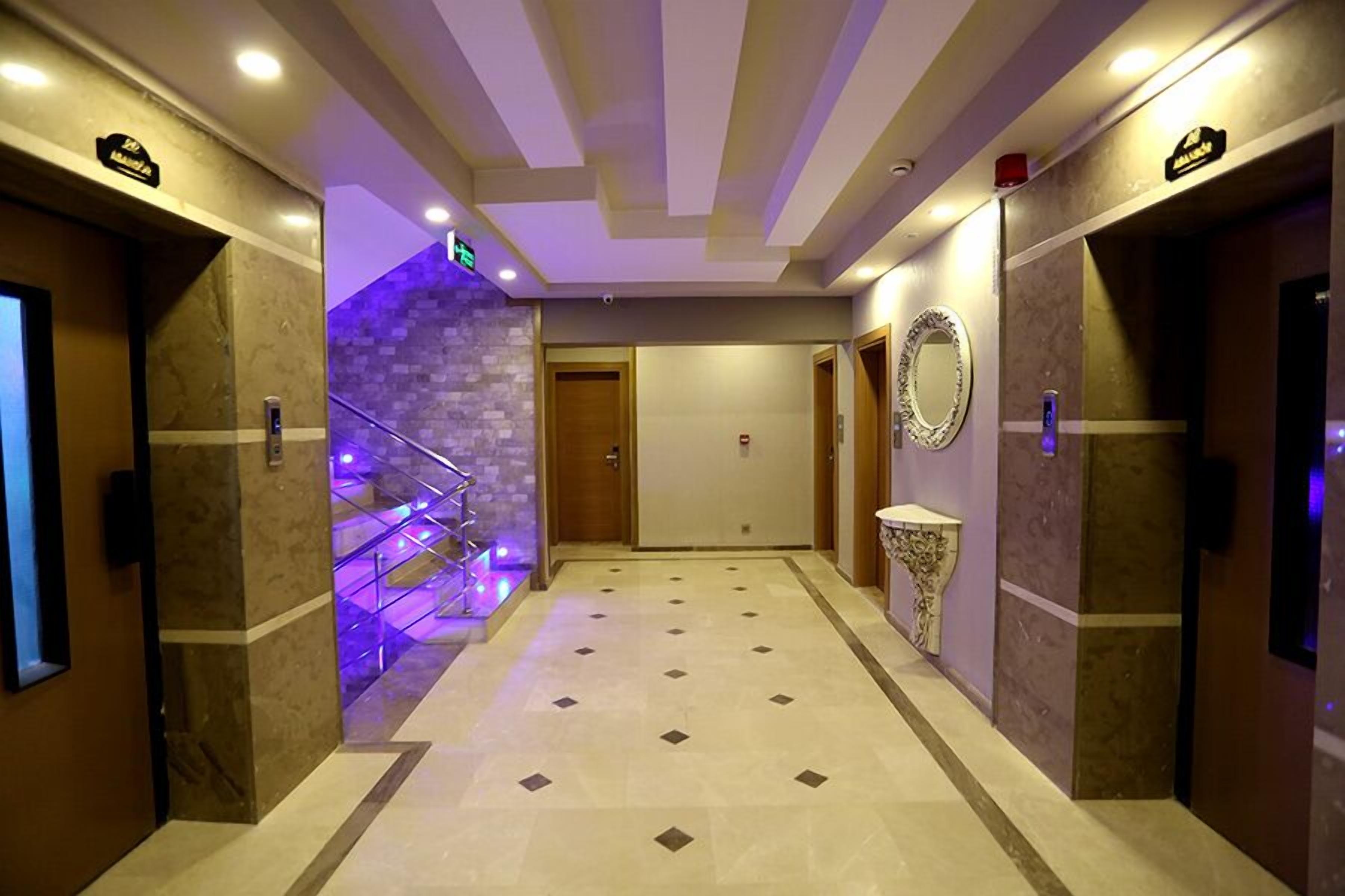 Foto - Life Corner Hotel