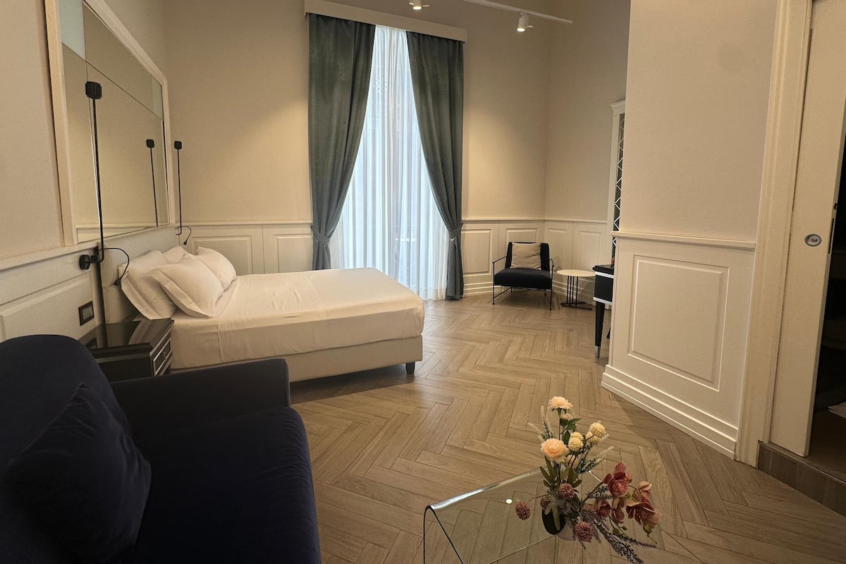 1 chambre, literie de qualité supérieure, couette en duvet d'oie