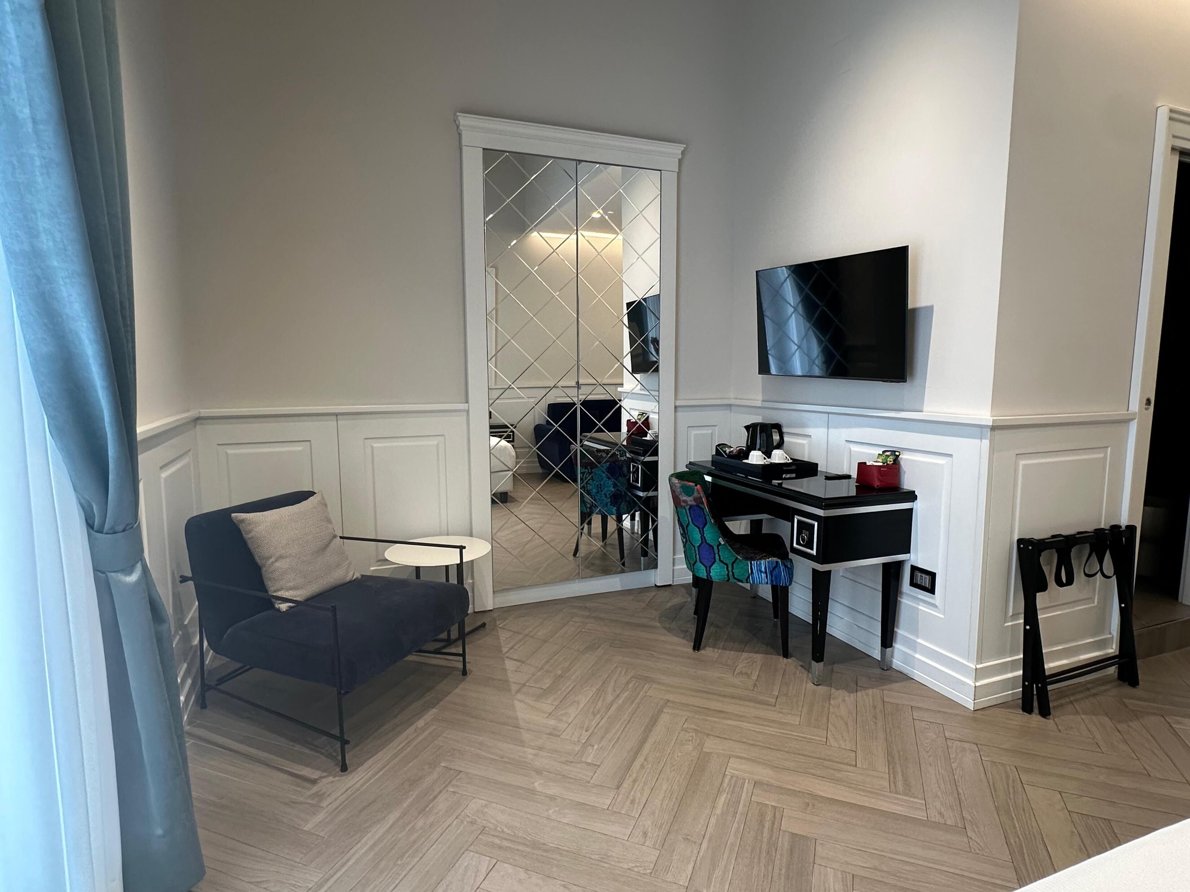 Superior Suite | Premium bedding, down duvets, minibar, in-room safe