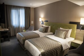 Coffres-forts dans les chambres, bureau, chambres insonorisées