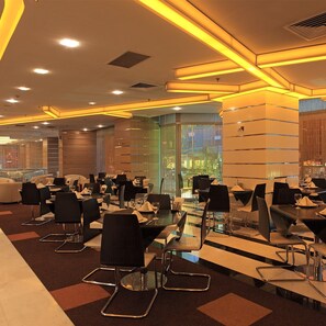 Breakfast served - City Hotel Ankara (Ankara)