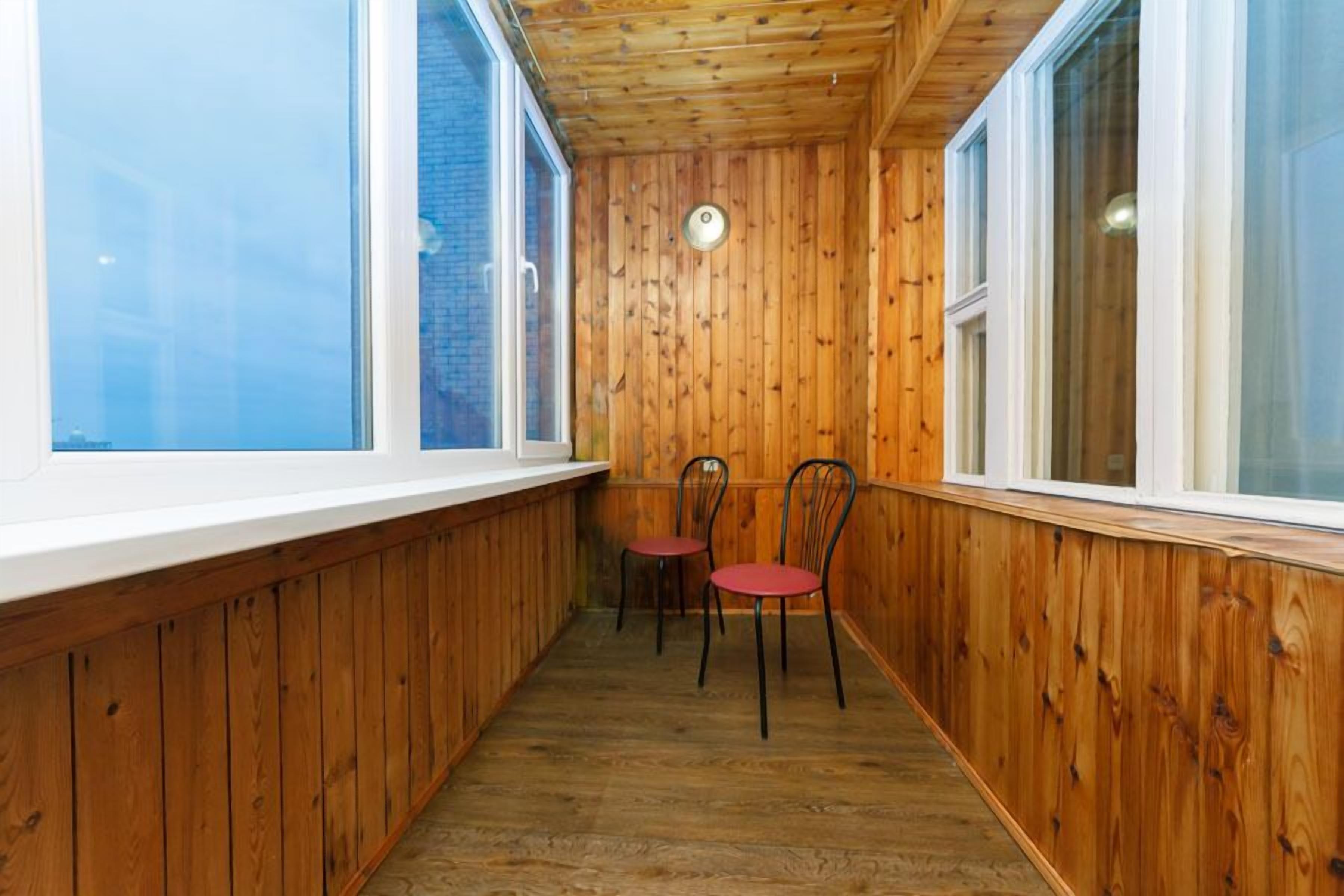 책상, 방음 설비, 다리미/다리미판, 무료 WiFi