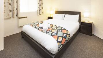 Chalet, 3 Bedrooms | 3 bedrooms, iron/ironing board, free WiFi, bed sheets