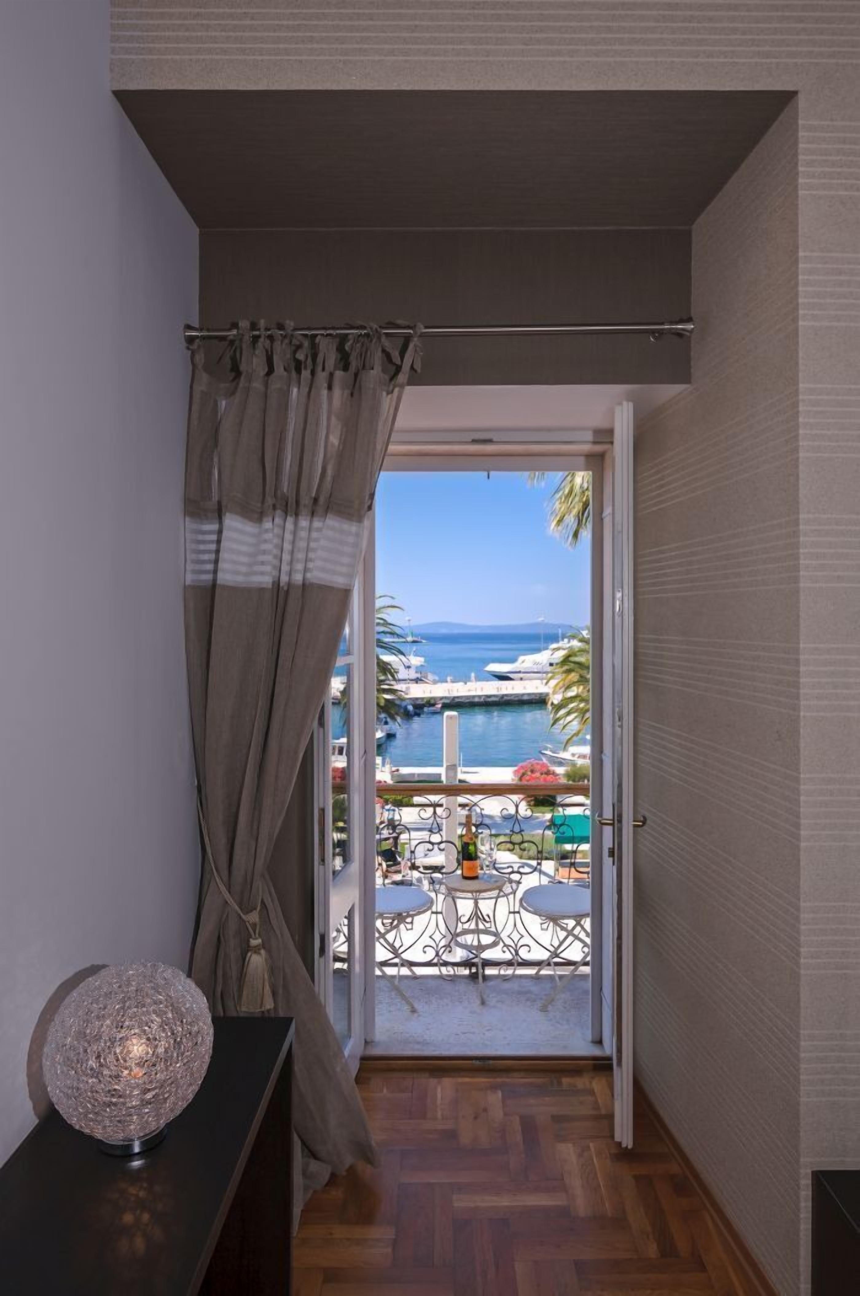 إطلالة الغرفة