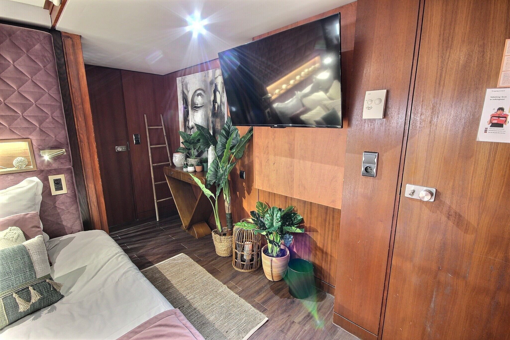 Foto - VIP Paris Yacht Hotel