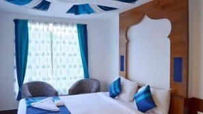 Club Room | 1 bedroom, premium bedding, pillowtop beds, minibar - Sepoy Grande (Mysore)
