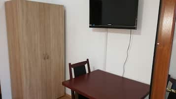 Standard Double Room | Room amenity