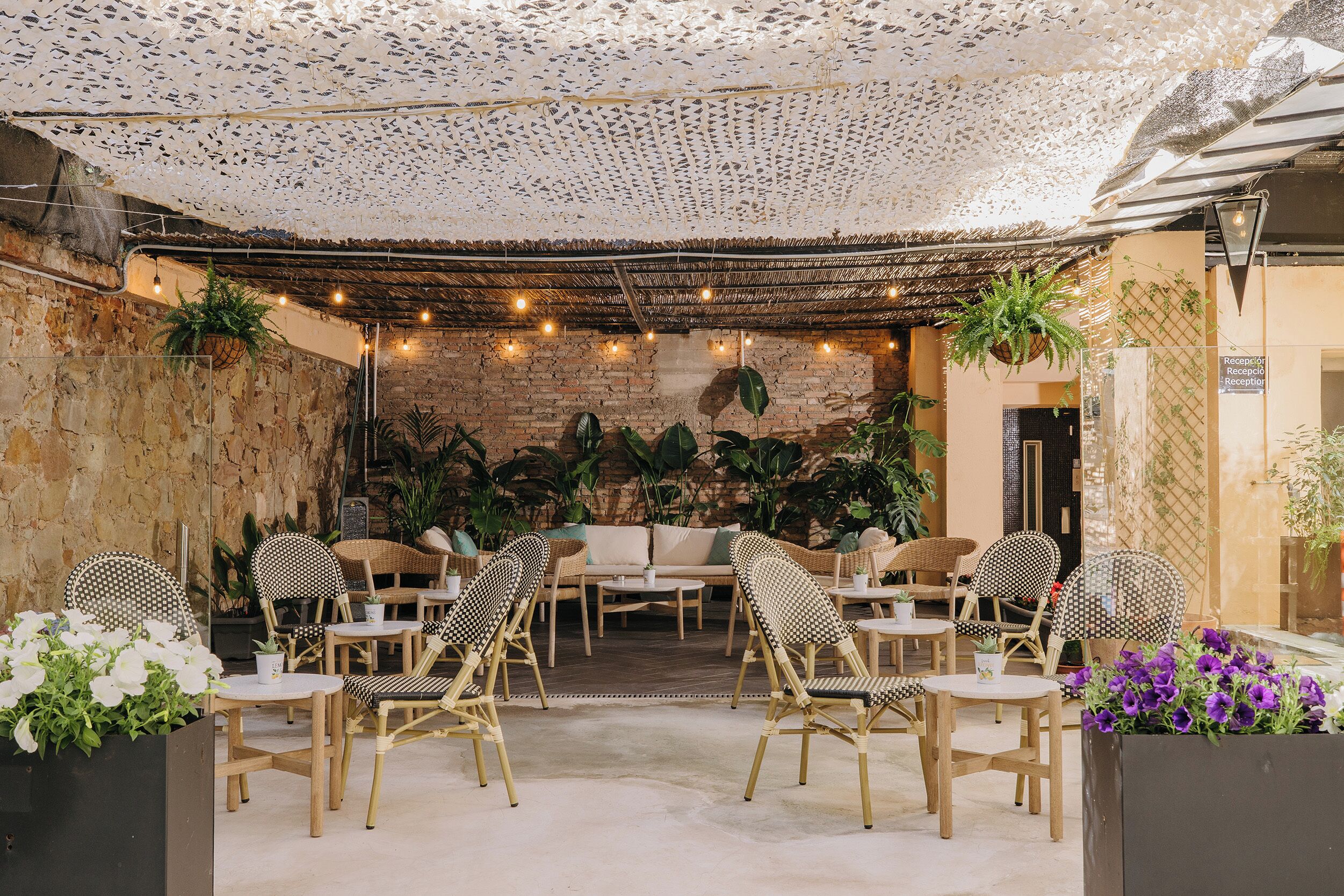 Photo - La França Travellers