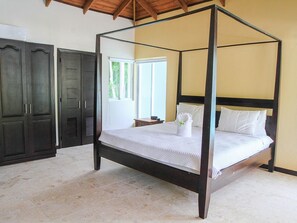 Villa | 5 Schlafzimmer, Bügeleisen/Bügelbrett, kostenloses WLAN, Bettwäsche