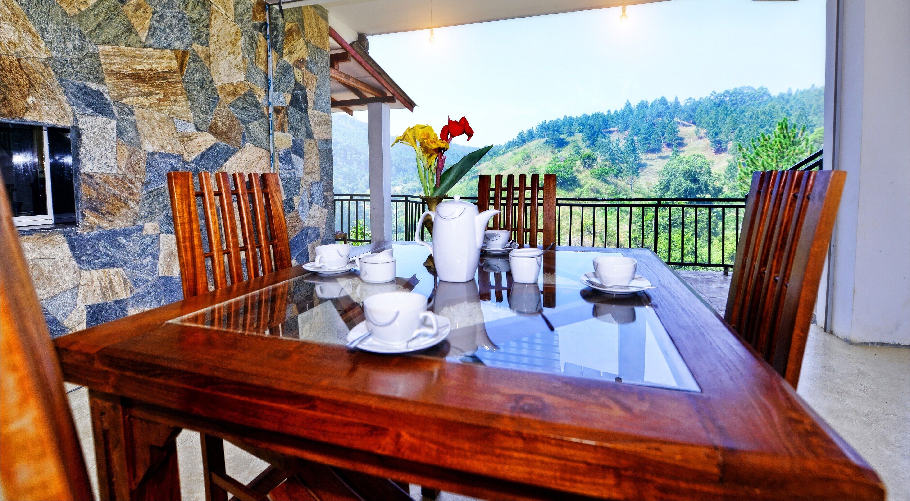Family Room, 1 Bedroom, Mountain View, Mountainside | Shared kitchen facilities | Fridge, microwave, dishwasher, rice cooker
