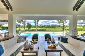 Villa | Living room | Flat-screen TV - Hacienda A-18 (Punta Cana)