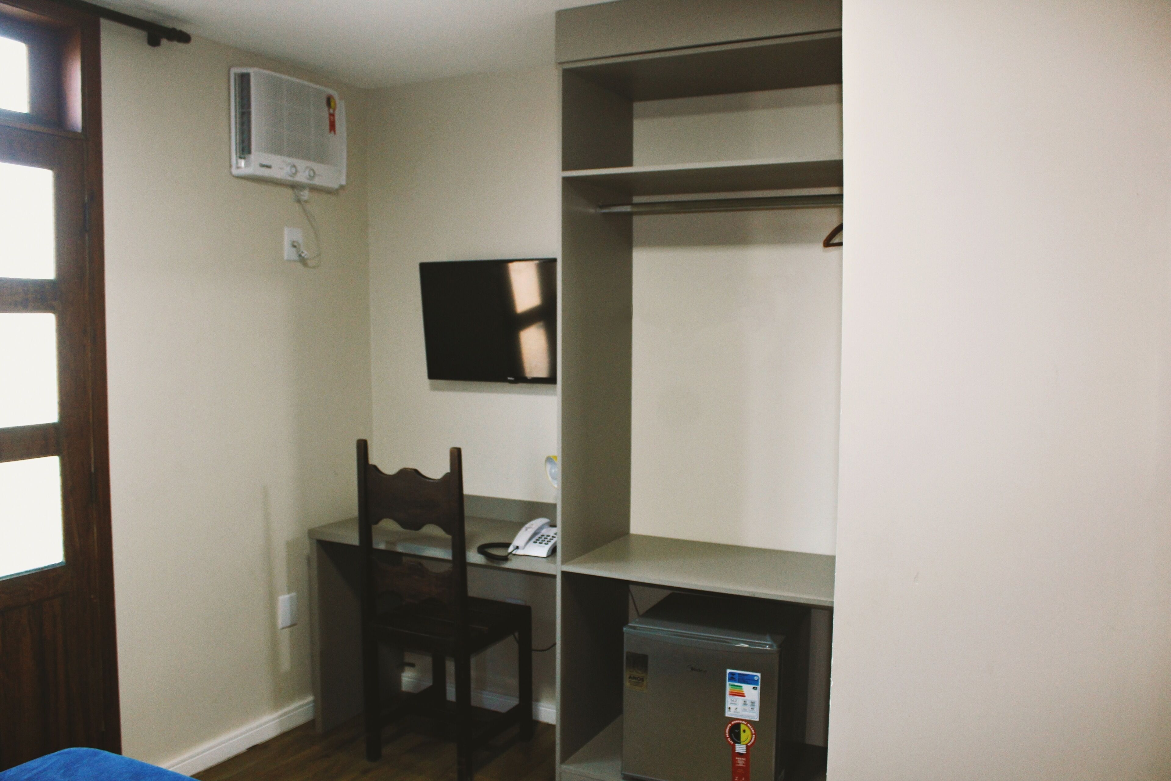 comfort single room | 1 bedroom, blackout curtains, iron/ironing board, free wifi