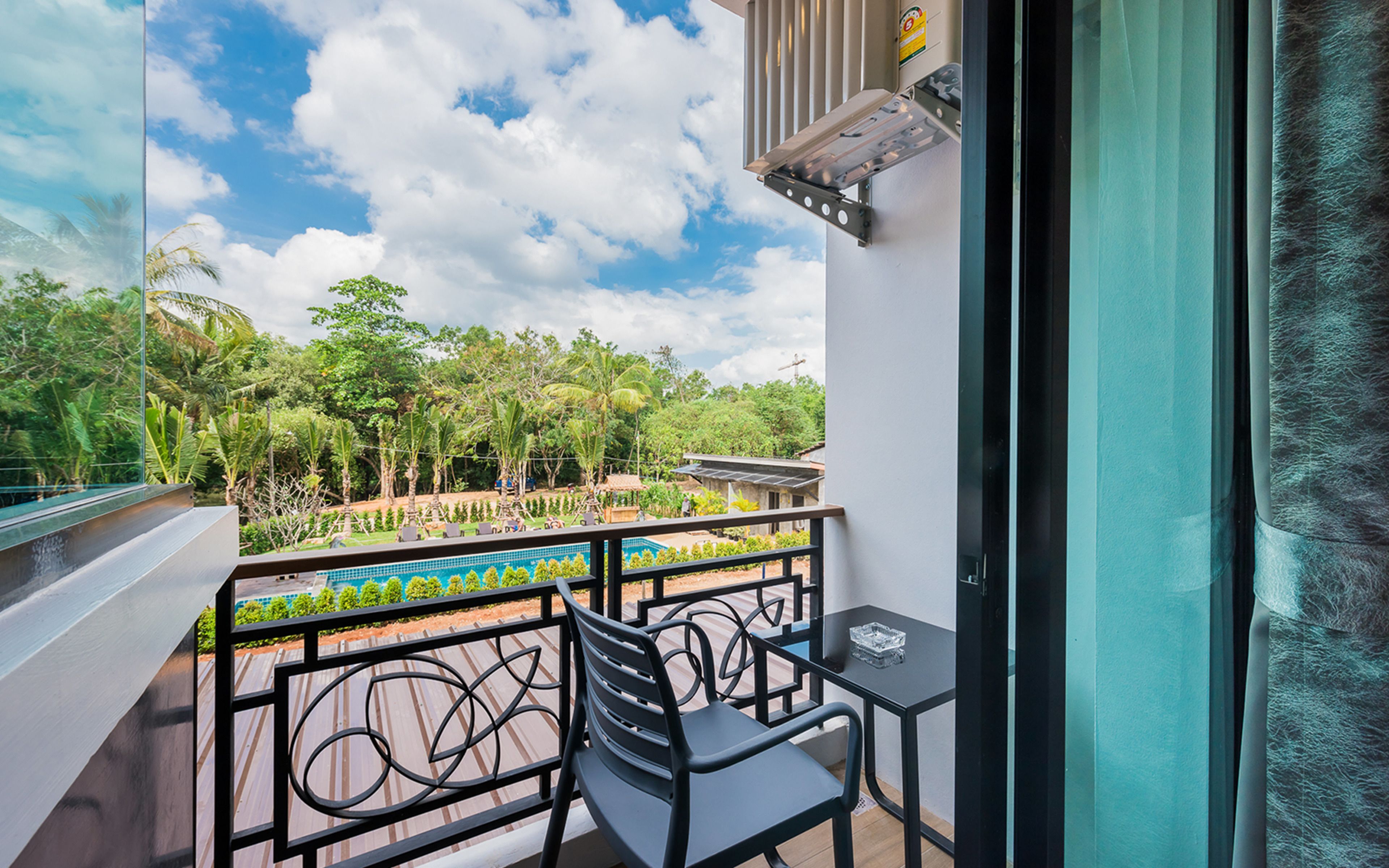 Foto - River Front Krabi Hotel