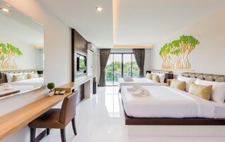 Deluxe Family View River with Balcony | In-room safe, desk, blackout drapes, free WiFi