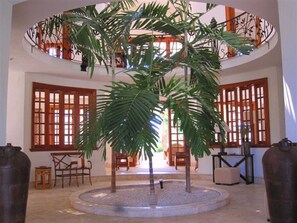 Villa | Wohnbereich | Flachbildfernseher